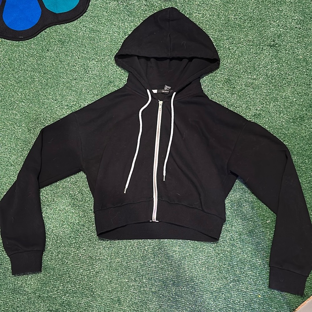 Forever 21 Cropped Zip-up